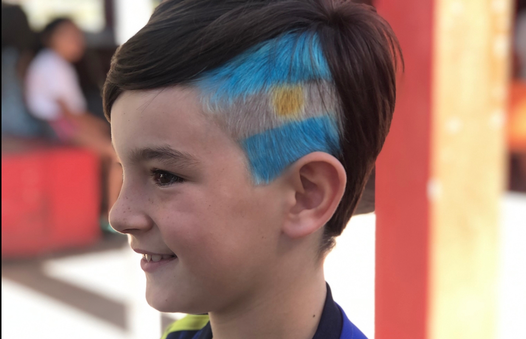 Peque de Funes se hizo el corte del pelo del "Dibu" Martínez y un campeón del mundo lo vio por Instagram 